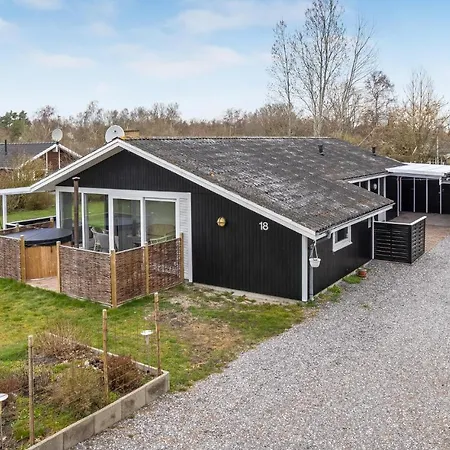 Σπίτι διακοπών 3 Bedroom Cozy In